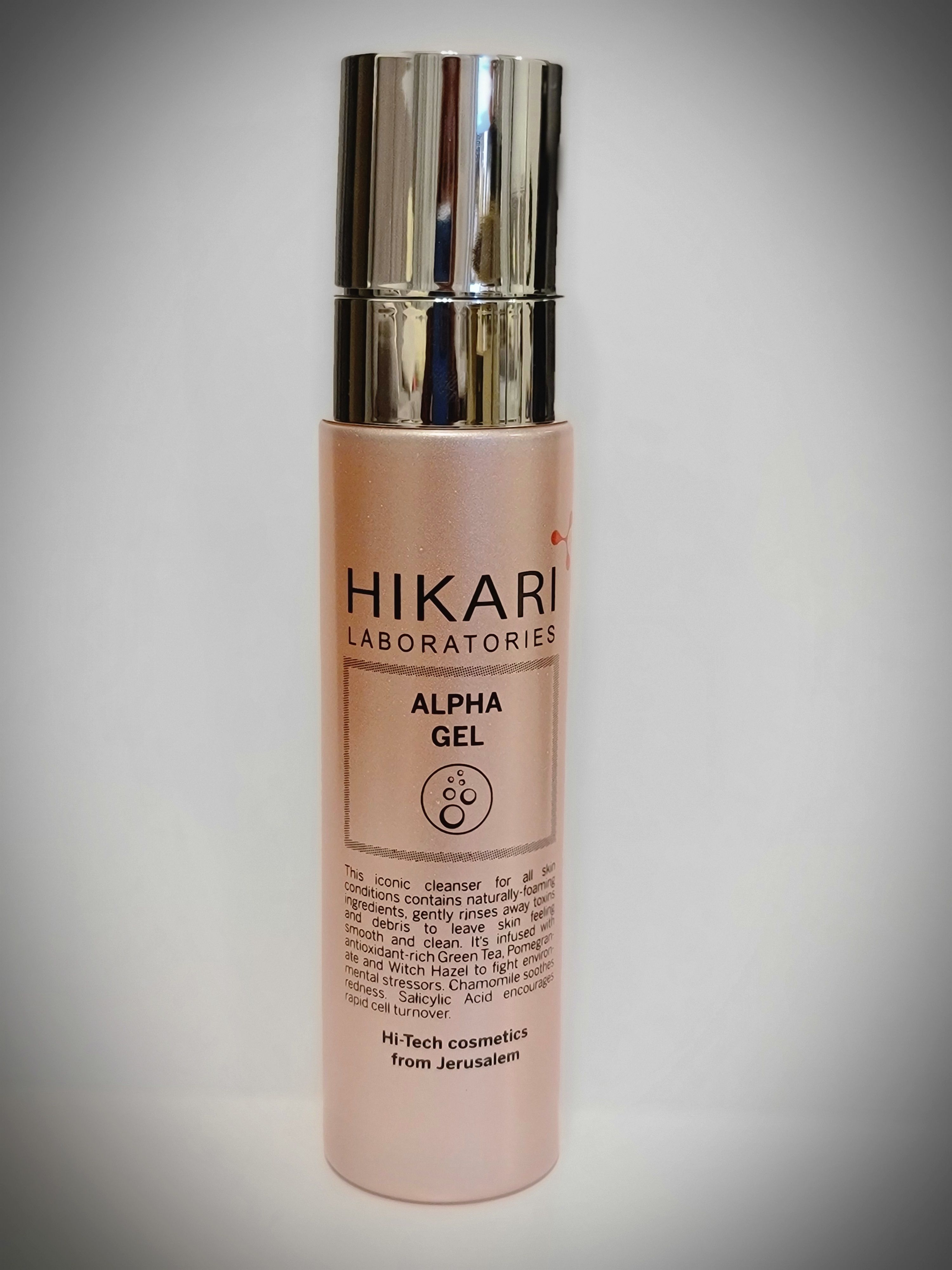 Hikari Alpha Gel, Забезпечує глибоке очищення та тонізування шкіри